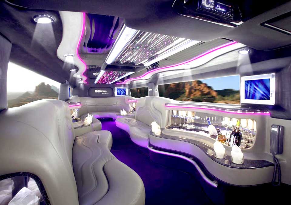 Hummer-H2-Stretch-Limo-20-Passenger-Interior